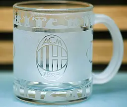 Скляна чашка 320 мл ФК Мілан AC Milan  з гравіюванням подарунок для фаната  футбольна кружка кругова - мініатюра 5