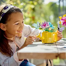 Конструктор LEGO Creator Квіти в лійці 420 деталі (31149) - мініатюра 9