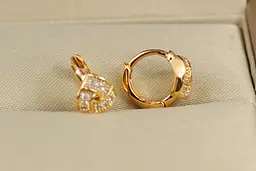 Сережки дитячі Xuping Jewelry триєдинство 0,8 см золотисті - мініатюра 2