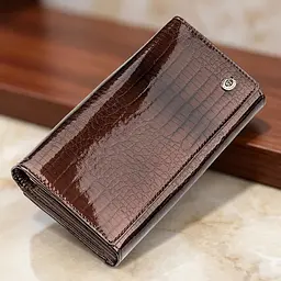 Гаманець жіночий ST Leather 18431 (S9001A) лакована шкіра коричневий - мініатюра 1