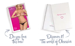 Мереживні танги з двома отворами Obsessive 831-THC-1 crotchless thong S/M - мініатюра 8