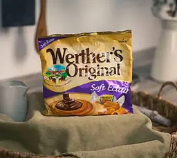 Вершкові іриски з шоколадною начинкою Werther's Original Soft Eclairs 180г - мініатюра 6