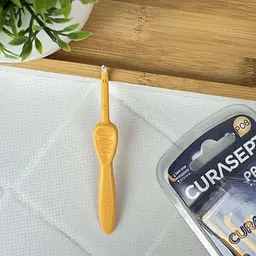 Міжзубний йоржик кутові Curasept Proxi Angle P08, ISO1 (0.8 мм, мандарин) без ковпачка, 1 шт
