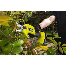 Секатор акумуляторний Ryobi RY18SCA-0 18В ONE+ без АКБ та ЗП 5133005024 - мініатюра 7