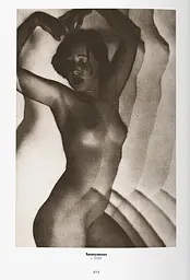 1000 Nudes. A History of Erotic Photography from 1839-1939 - мініатюра 12