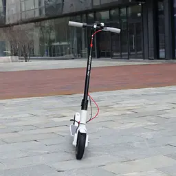 Електросамокат KUGOO M365 PRO Max 500W 11 Ah білий з алюмінієвою рамою та надувними колесами - мініатюра 11