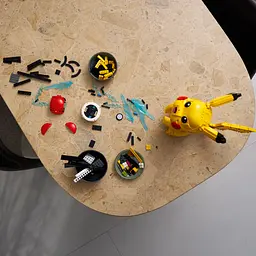 Конструктор LEGO Пікачу й покебол (72152) - мініатюра 16