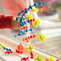 Конструктор Fat Brain Toys Mini Squigz з присосок 75 шт. (F107ML) - мініатюра 4