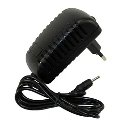 Зарядний пристрій для планшета 9 V 2 A - блок Grand 2.5 / 0.7 mm