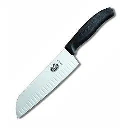 Кухонний ніж Victorinox SwissClassic Santoku лезо 17см ріфл. з чорн. ручкою (блістер) - мініатюра 2