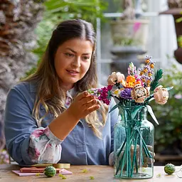 Конструктор LEGO Botanicals Букет квітів 756 деталей (10280) - мініатюра 5
