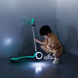 Самокат дитячий Micro Mini Deluxe Glow LED 3-колісний льодовик аква (MMD218) - мініатюра 7