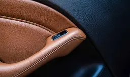 Очищувач шкіри автомобіля 3 в 1 Carbonax 720 мл (3800033106055) - мініатюра 3