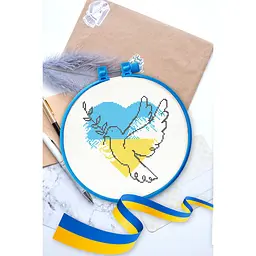 Набір для вишивки хрестиком Abris Art Рідна Україна! з п'яльцями Abris Art AHM-065 - мініатюра 2