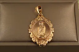 Ладанка Xuping Jewelry Покрова 3.2 см золотиста