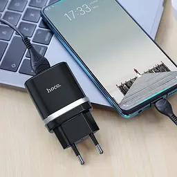 Мережевий зарядний пристрій Hoco C12Q USB QC 18W чорний + кабель USB to Type-C - мініатюра 4