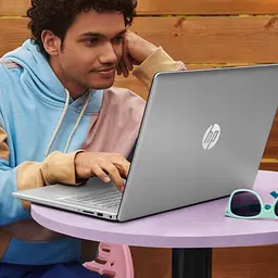 Ноутбук HP 17, Core i7-150U, 16GB, 512GB, 300 nit, Windows 11 - мініатюра 2