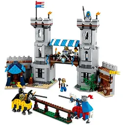 Конструктор LEGO Creator Середньовічний замок із лицарем на коні 1371 деталь (31168) - мініатюра 3