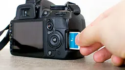 Карта пам'яті 128GB UHS-I LNEX2L128GG4 KIOXIA - мініатюра 3