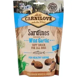 Ласощі для собак Carnilove Dog Semi Moist Сардина та часник 200 г