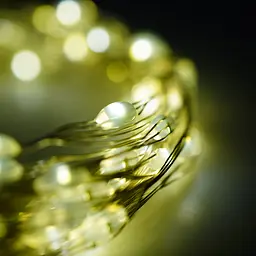 Гірлянда на батарейках Yasheng Lamps Крапля роси 100 LED теплий білий колір  - мініатюра 4