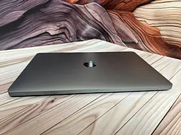 Ноутбук Apple MacBook Pro 13" 2020 A2337 M1/16/256 (C02GN1EVQ05N) Б/в - мініатюра 7