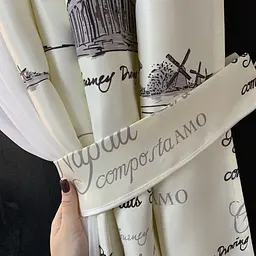 Коротка фіранка для кухні з атласу та шифону з сірими будинками 1,8м на 4м на тасьмі ALBO pbe0052819 - мініатюра 2