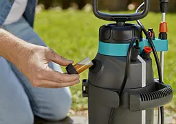 Обприскувач ручний Gardena Comfort Plus 5 літрів (11138-20) - мініатюра 4