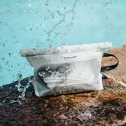 Водонепроницаемая косметичка Naturehike CNK2450XB021 Far Mountain, белая - миниатюра 9