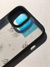 Оригінальний протиударний чохол Spigen Ultra Hybrid для iPhone 13 Matte Black ACS03523 - мініатюра 6