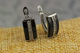Сережки Xuping Jewelry краватка з чорною керамікою 1.6 см сріблясті - мініатюра 2