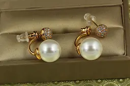 Сережки гвоздики Xuping Jewelry матрьошки з великою перлиною 2,2 см золотисті