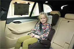 Шторка сонцезахисна в автомобіль FreeON 41х50 см - мініатюра 2