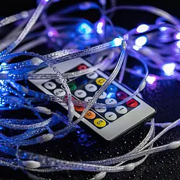 Smart LED гірлянда RGB Роса 5м Bluetooth розумна музична З керуванням телефоном кольорова світлодіодна від USB з мікрофоном UKC SF-39 - мініатюра 9