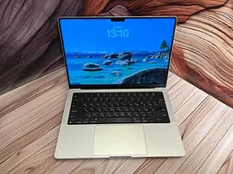 Ноутбук Apple MacBook Pro 14" 2021 M1 Pro/32/512 (PHXKWV5Y2T-1) Б/в