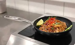 Якісна сковорода з антипригарним покриттям KitchenAid Premium Frypan сковорода для смаження з товстим дном - мініатюра 4
