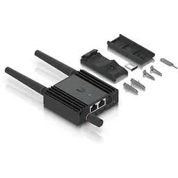 Бездротовий маршрутизатор Ubiquiti Mobile Router Ultra (UMR-Ultra)