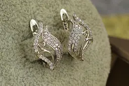 Сережки Xuping Jewelry тюльпанчик 1,6 см сріблясті - мініатюра 3