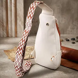 Зручна жіноча слінг сумка через плече з екошкіри Vintage 22752 біла - мініатюра 4