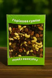Горіхова суміш (кеш’ю, мигдаль, родзинки чорні, журавлина, родзинки золоті, вишня, фундук, арахіс) 500 г 500 г no brand