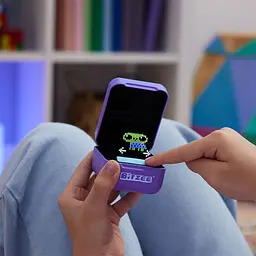 Інтерактивна іграшка Bitzee з віртуальними цифровими героями Мої чарівні піксельні улюбленці фіолетова (6067790) - мініатюра 7