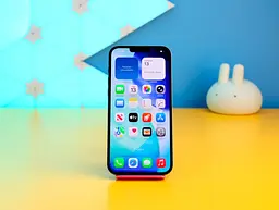 Смартфон Apple iPhone 13 Pro Max 256GB Sierra Blue (MLLE3) Б/В [140808] - мініатюра 2