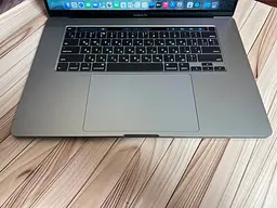 Б/в Ноутбук Apple MacBook Pro 16" 2019 A2141 i9-9880H/32/1TB (C02G83QBMD6T) - мініатюра 2