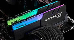 Модуль пам`ятi DDR4 2x16GB/3600 G.Skill Trident Z RGB (F4-3600C18D-32GTZR) - мініатюра 6