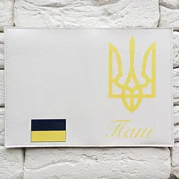 Обкладинка на паспорт Пані - мініатюра 3