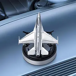 Ароматизатор для автомобіля Винищувач B2 f16 на сонячній батареї Сріблястий - мініатюра 4