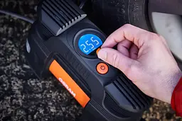 Компресор автомобільний двопоршневий OSRAM OTI830 12В 180W, LED дисплей, автостоп - мініатюра 5