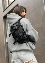Жіноча сумка бананка Sambag Dynamicdart чорна 38 × 21 × 7 см (80411702) - мініатюра 3