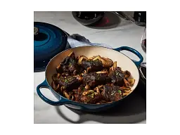 Каструля Le Creuset Signature Cast Iron Shallow Casserole 30 см Nuit (21180301294475) - мініатюра 5