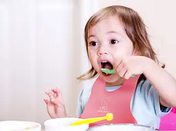 Силіконовий слинявчик з кишенею Kiddy Рожевий Ведмедик 02679 - мініатюра 3